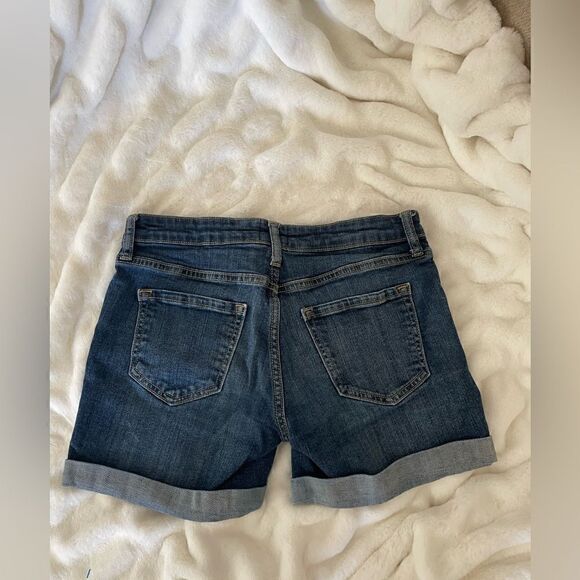 Bundle of 5 shorts 3 tops Women’s - Picture 11 of 16